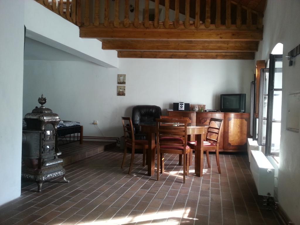 Penzion U Tomase Jindřichŭv Hradec Rum bild