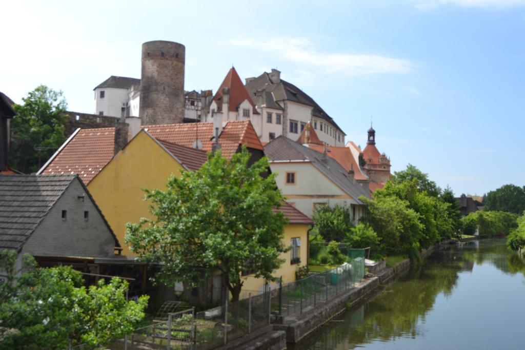 Penzion U Tomase Jindřichŭv Hradec Rum bild